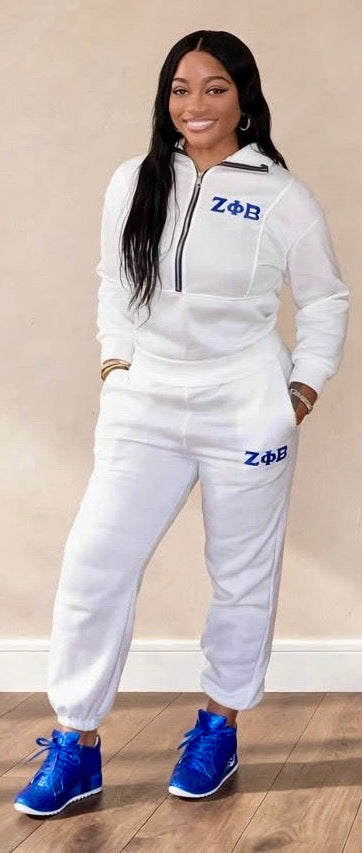Royal Routine | Pure White